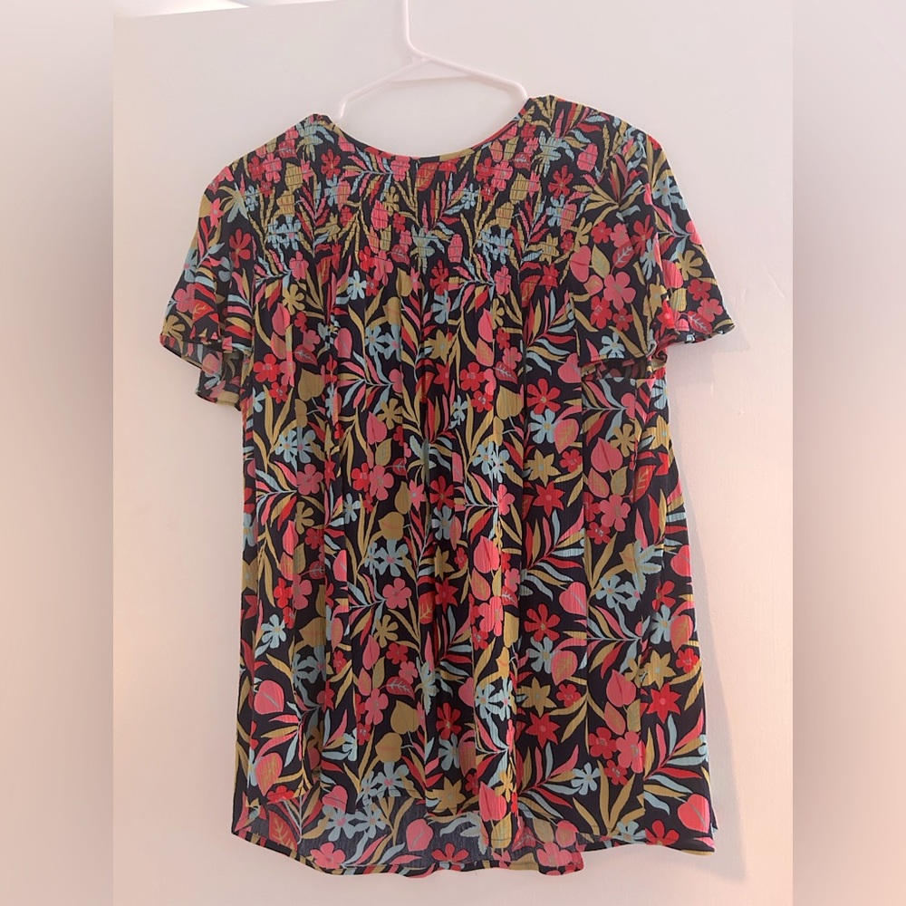 Brad new never worn Boden blouse with fun flowers